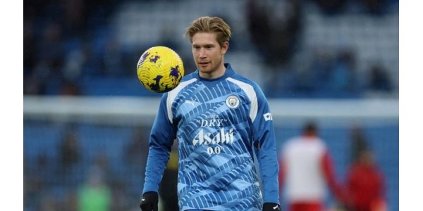 Manchester City-fans ønsker Kevin De Bruyne velkommen tilbake til aksjon